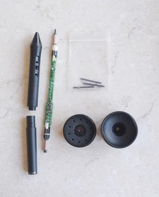 Wacom Pen Stift Einzelteile, Halter, Ständer, Ersatzspitzen - Bild 1 von 3