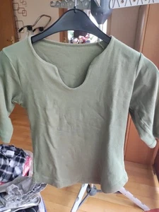 Damen-Shirt+Gr. S+Oliv+sportlich+Leger+Längerer Kurzarm+ - Bild 1 von 6