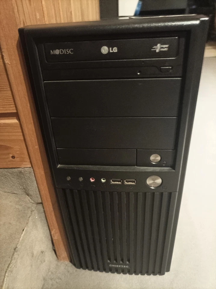 PC ASUS Intel Core i7-4770 3,40 GHz 1GB DDR3 250GB SSD Windows 11 Pro Chieftec 3 - Bild 1 von 4