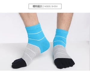 Paquete de 5 calcetines informales para hombre de algodón con cinco dedos y puntera para respirar moda multicolor - Imagen 1 de 13