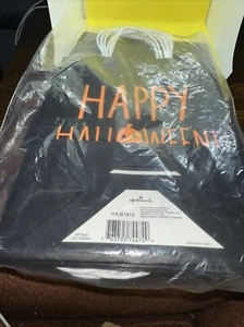 Treat Bags 8 Halloween Hallmark Pumpkin Happy Halloween New Sealed - Picture 1 of 4