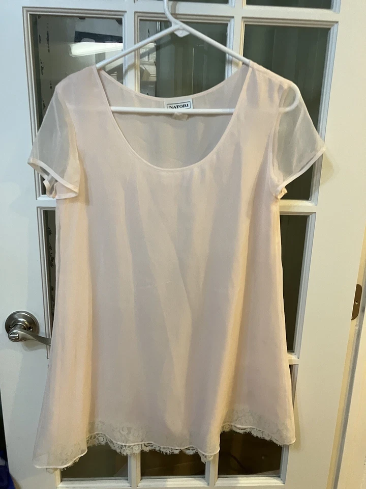 Camisón pequeño rosa pálido Natori parte inferior de encaje manga corta babydoll nocturno Foto 1 de 4