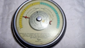 Taylor Fishing Guide Barometer ©1939 Pocket Size 3 3/8" - Picture 1 of 5