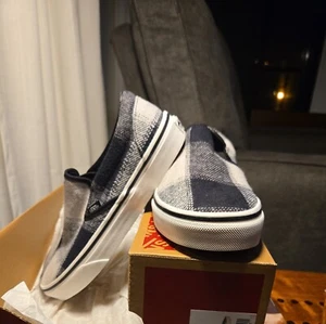 BRAND NEW Vans Classic Slip On Brushed Plaid Black/white - Picture 1 of 7