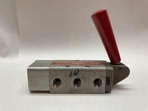 Schrader Bellows,53083-2000,Lever Operated Air control Valve 200 PSIG - Picture 1 of 4