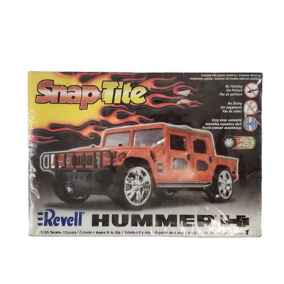 Revell Hummer H1 Snap-Tite Model Kit 1/25 Scale New Unbuilt Sealed - Image 1 of 4