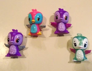 Lote de mini figuras coleccionables de Hatchimals ~ 4 pingüinos diferentes - "Penguala" - Imagen 1 de 2