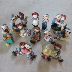 Large Lot Raggedy Ann & Andy Figurines Enesco Simon & Schuster LOT of 11 - Picture 1 of 17