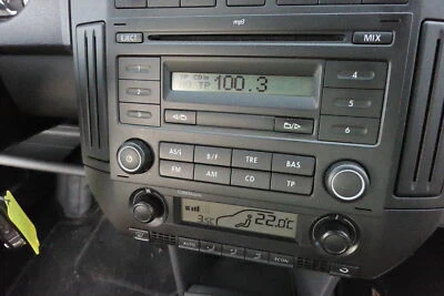 Fox 5Z Pol 9N3 Radio CD Player Original RCD200 Red BVX 6Q0035152D mitCode MP3 - Bild 1 von 3