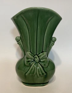 Vintage Shawnee grüne Vase mit Schleife 9"" Kunstkeramik 1940er USA 819 - Bild 1 von 7
