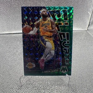 2023 PANINI MOSSIC GREEN MOSAIC PRIZM No.4 LEBRON JAMES ELEVATE - Picture 1 of 2