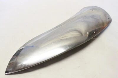 Pontiac Chieftain 1953 original 2 puertas trasero acero inoxidable accesorio protector de grava LH Foto 1 de 4