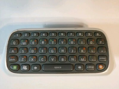 White Microsoft XBOX 360 Chatpad - Image 1 of 3