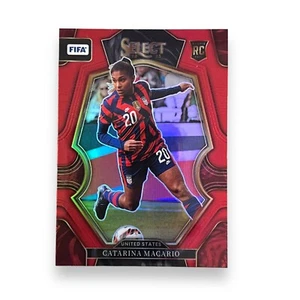 2022-23 Select FIFA Catarina Macario Red Prizm Mezzanine RC Rookie #192 USA - Picture 1 of 6