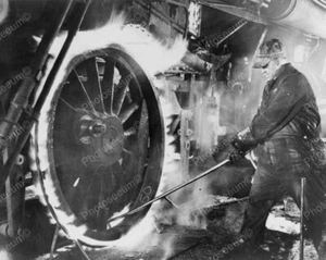 Machinist Works On Locomotive Wheel In Flames Vintage Reprint 8x10 Old Photo - Picture 1 of 1