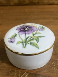 Vintage LIMOGES France “Chamart” Porcelain Floral & Gold Trinket Box 2" X 1" - Picture 1 of 6