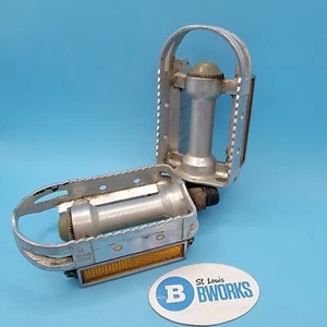 SR SP-360 Pedals 9/16" 1980's Platform Reflector Road Bike Touring Sakae g24 - Picture 1 of 10