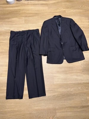 Hickey Freeman Men’s 44L Navy Striped Wool Canterbury 2 PC Suit 38x32 EUC - Image 1 of 4