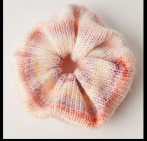 NWT Free People Nina Jumbo Scrunchie Oversized Silhouette in Rainbow - Picture 1 of 6
