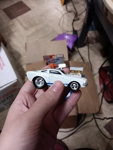 66 Mustang GT 350 White & Blue Stripes in box 1:18 sc. Mustang Machines VGC - Picture 1 of 13