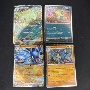Prismatic Evolutions Lucario & Tyranitar ex Premium Colección Estampado Conjunto Promocional - Imagen 1 de 2