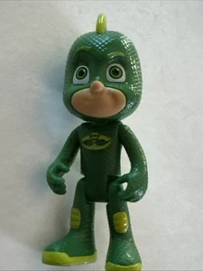 "Figura de acción articulada de 3"" PJ Masks Gekko Just Play verde amarillo" - Imagen 1 de 15