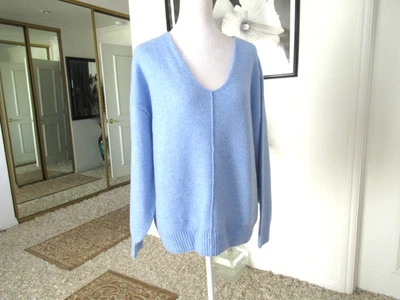 Suéter Vince Camuto Damas Azul Marino Cuello en V Talla M Nuevo con Etiquetas $69.00 Foto 1 de 4