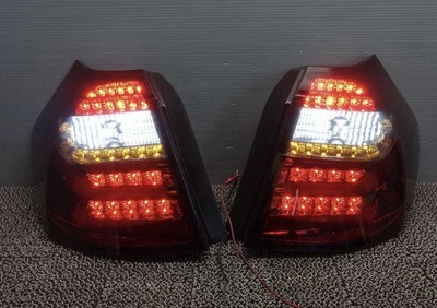 JUEGO LUZ TRASERA IZQUIERDA Y DERECHA BMW 120i E87 UF20 FUERA DE LA EMPRESA LED Foto 1 de 2