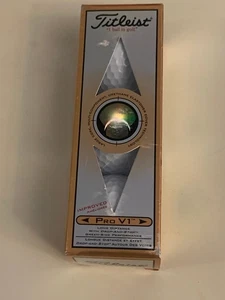 Titleist Pro V1 Golf Balls Sleeve of 3 Brand New Balls #1 - Picture 1 of 3