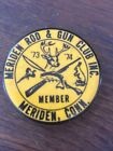 Meriden Rod &amp; Gun Club Pin Hunting Fishing Deer Fish Bird Hare Connecticut 73/74