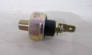 Oil Pressure Switch fits Kubota 15841-39010, 15841-39013 - Picture 1 of 4