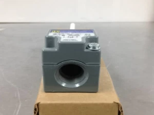 UpTo 16 NEW at MostElectric: 9007C52J SQUARE D 9007-C52J - Picture 1 of 3