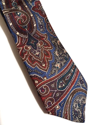 Tie Geoffrey Beene Designer Silk Necktie 4x58 Navy Print Executive Office Work - Image 1 of 4