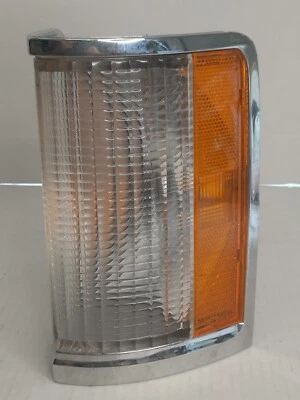 Lámpara de estacionamiento Ford Galaxie LTD 1979-82 NUEVO OEM Foto 1 de 4