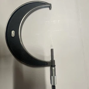 NEW STARRETT T226XRL-6 5-6" Outside Micrometer with Carbide Anvil, Includes Cert - Picture 1 of 16