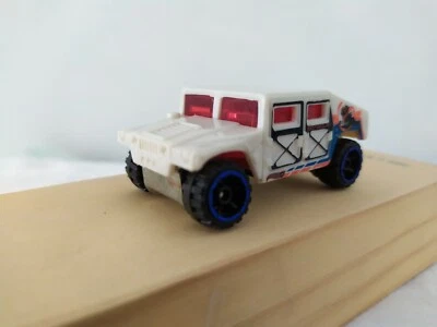 Modellino Auro - HUMMER General Corp - Scala 1/64 Hot Wheels Mattel  - Immagine 1 di 4