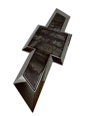 Emblema de puerta trasera GM Realtree Bowtie para Silverado 1500 2500 3500 2015-2016 Foto 1 de 4