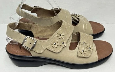 Spring Step Sandals Size 9.5-10 EU 41 Beige Flexis Anatomic Flower Detail EUC - Image 1 of 4