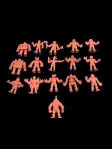 Lot of 11 Vintage Mattel M.U.S.C.L.E. Men Muscle Kinnikuman Figures Flesh Color - Picture 1 of 2