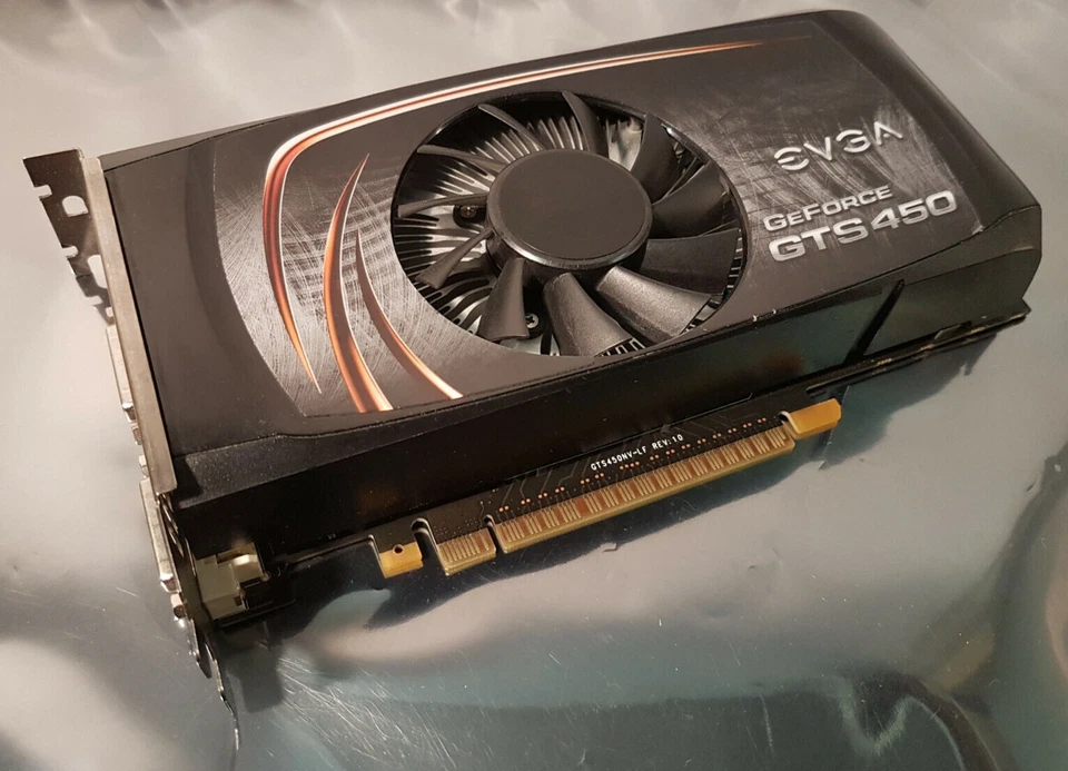 EVGA nVidia GeForce GTS 450 1GB PCI-E Graphics Card 01G-P3-1351-KR - Image 1 of 4