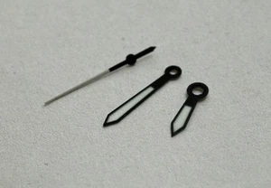Manos de aviador militar estilo sinn flecha ancha para movimiento Seiko 7S26 luz blanca - Imagen 1 de 1