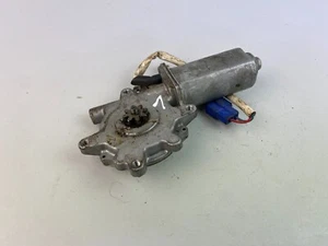 1998 - 2002 Subaru Forester Rear Left Power Window Control Motor - Picture 1 of 6