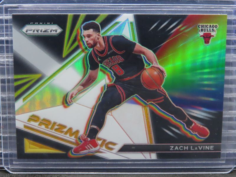 2021-22 Panini Prizm Zach LaVine Prizmatic Gold Prizm #07/10 Bulls B588
