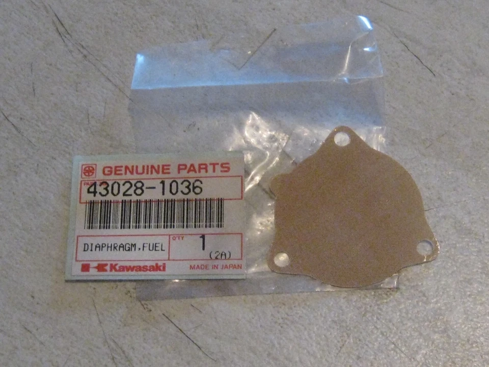 川崎 KLT200 DUCKSTER 燃油泵 DIAPHRAGM 1981 年全新陈货! — 第 1/1 张图片