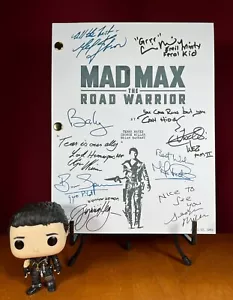Guión firmado por Mad Max: The Road Warrior - Reimpresiones de autógrafos - Mad Max 2 - Imagen 1 de 8