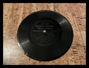 Readers Digest Vintage 7" Promo Flexidisc Audition Disc: Million Dollar Memories - Picture 1 of 4
