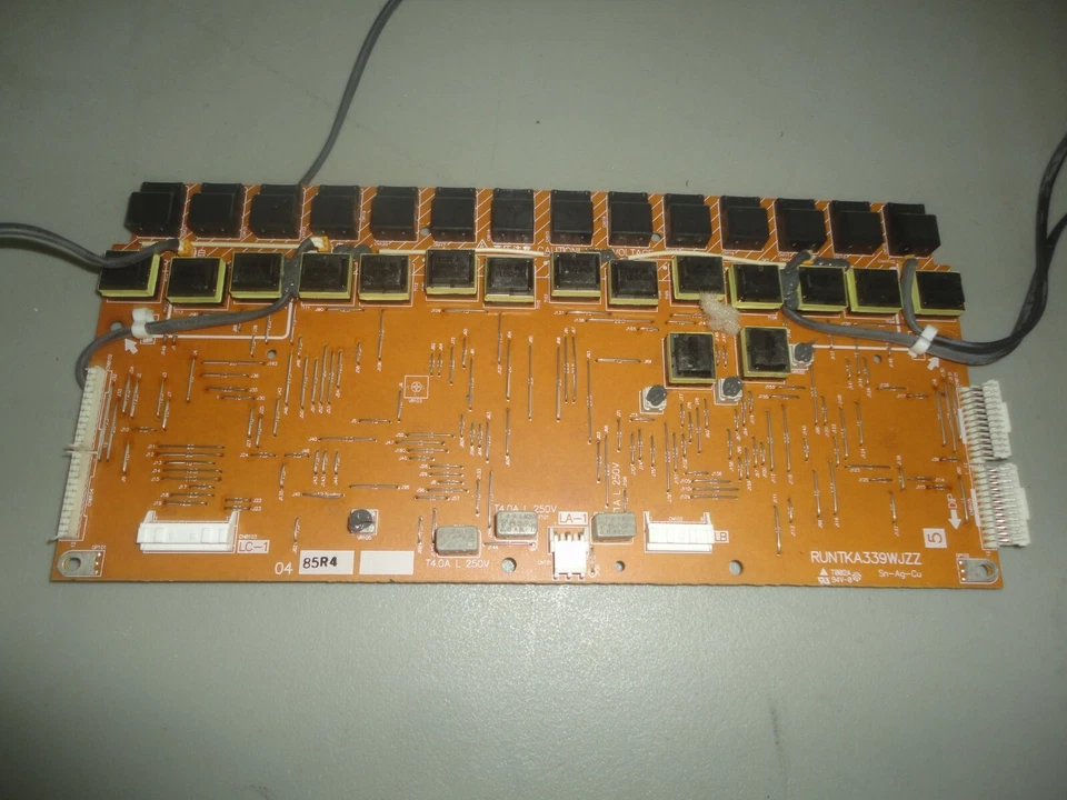 SHARP INVERTER BOARD RUNTKA339WJZZ PULLED FROM MODEL LC-65D64U - Image 1 of 1