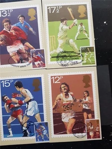 GB 1980 CARTE SPORTIVE CON FRANCOBOLLI A TEMA-LORDS,CARDIFF,CRYSTAL PALACE,WEMBLEY - Foto 1 di 1