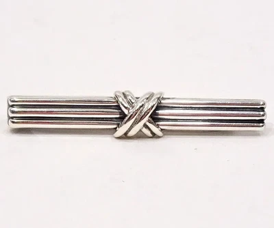Tiffany & Co. Clip de corbata/barra de corbata plateada SV925 con inicial T.T. 48mm con caja Foto 1 de 4