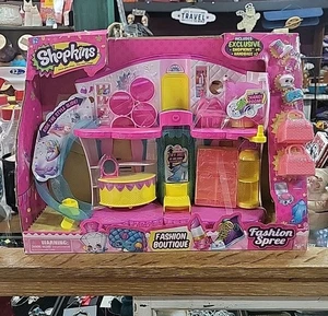 Shopkins Fashion Spree Boutique Spielset Staffel 3 mit 4 exklusiven Shopkins NEU - Bild 1 von 10